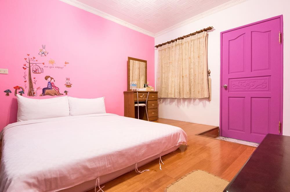 T'ai-tung Dog House Bed & Breakfast エクステリア 写真